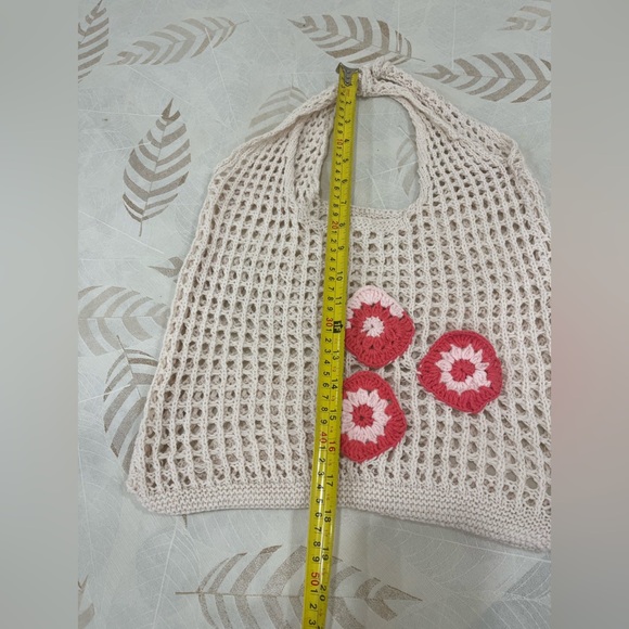 Handmade Crochet Tote Bag - Cream and Red - Picture 3 of 3
